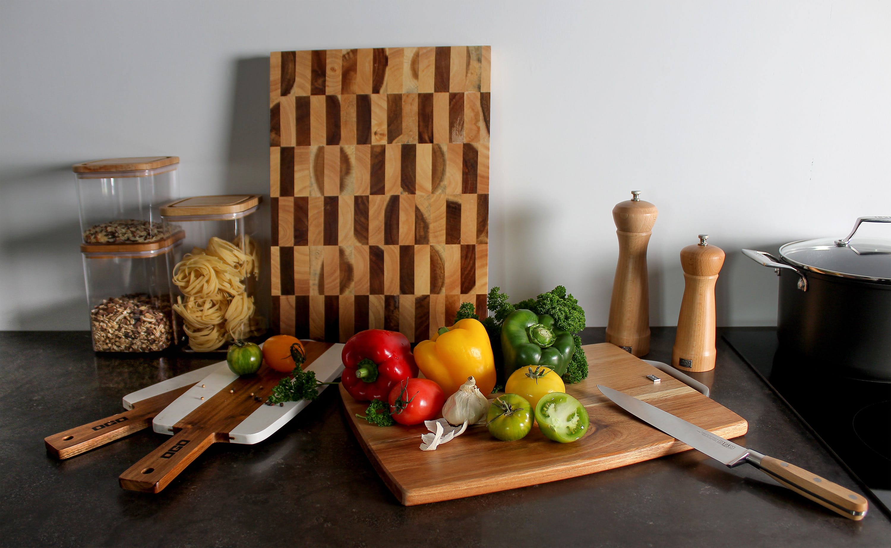 Schneidebrett - aus Akazienholz IRO 39 X 30 CM von OGO